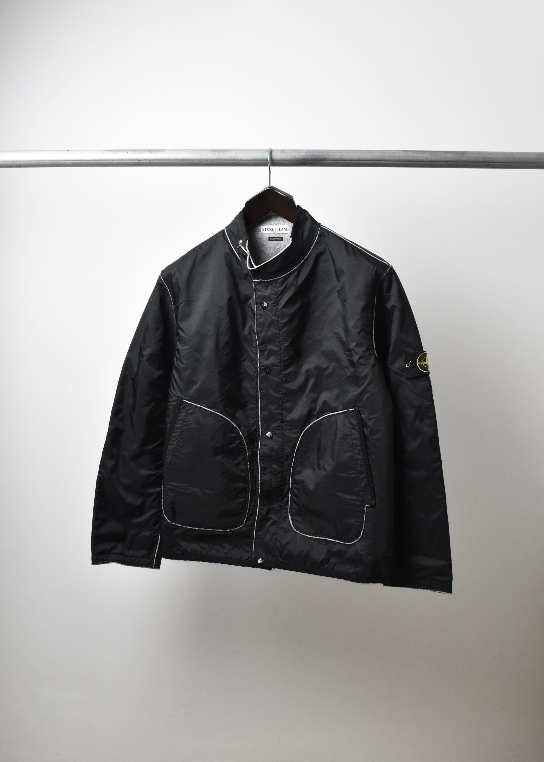 m*2様 STONE  01ssLAMINATED NYLON JA Men's nylon jacket k1s154100067s0069 Ivory | Caposerio.com