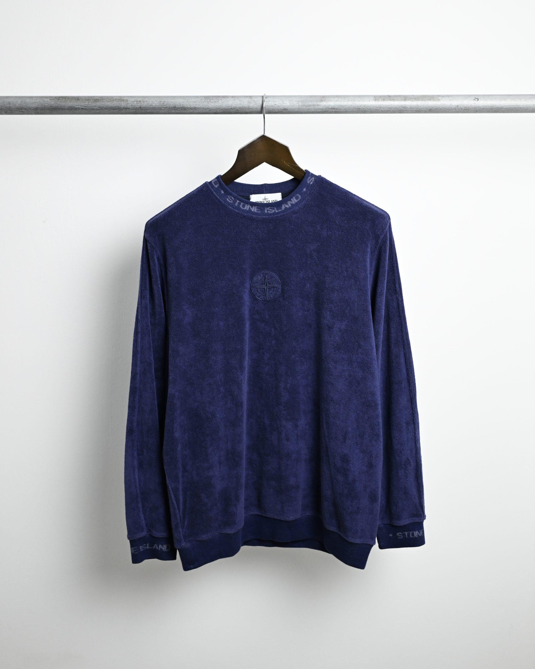 STONE ISLAND AW21 UTILITY POCKET SWEATSHIRT (L) - Jazzy Badger