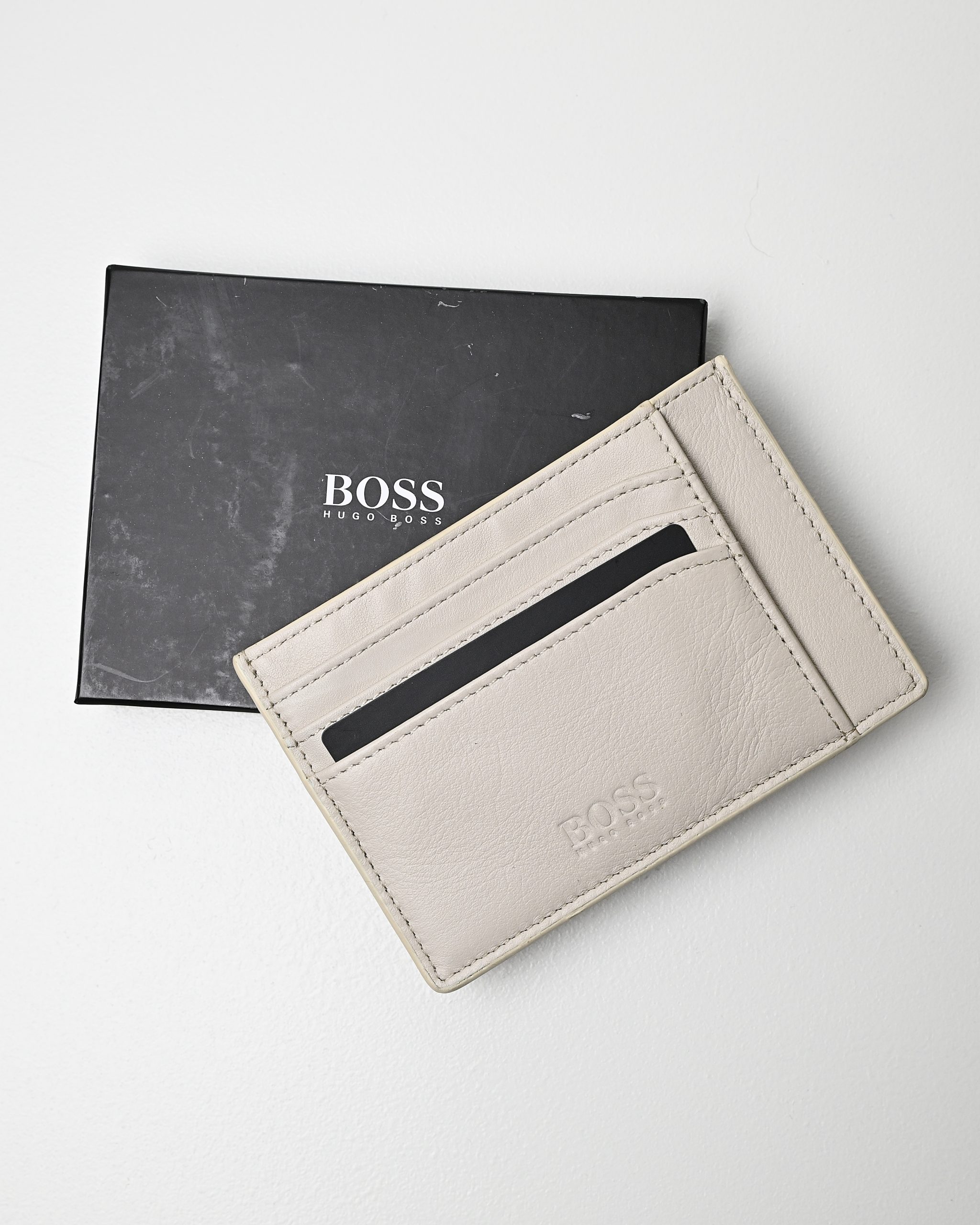 BOSS CREAM LEATHER CARDHOLDER