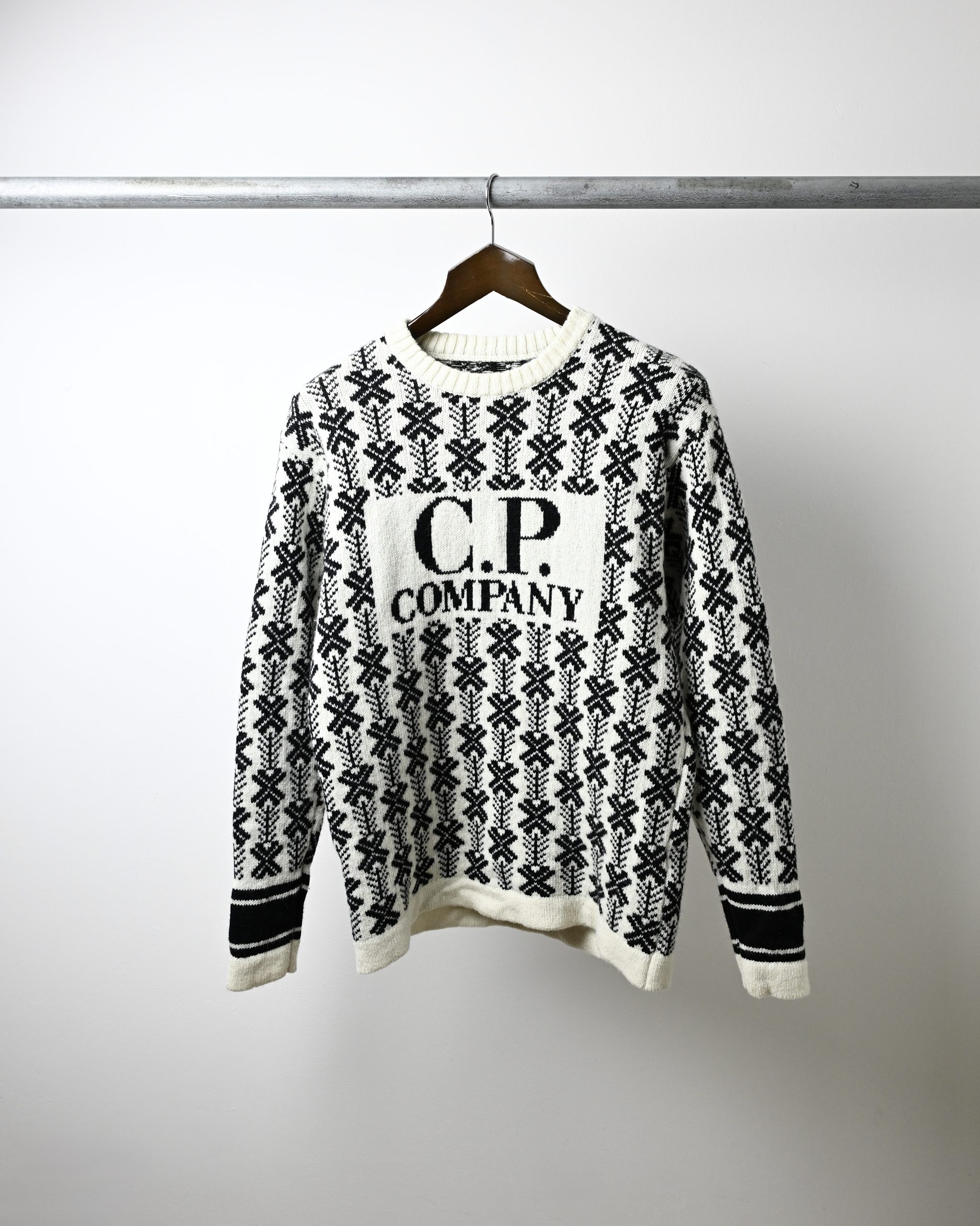CP COMPANY AW22 JACQUARD WOOL CREW KNIT (XL)