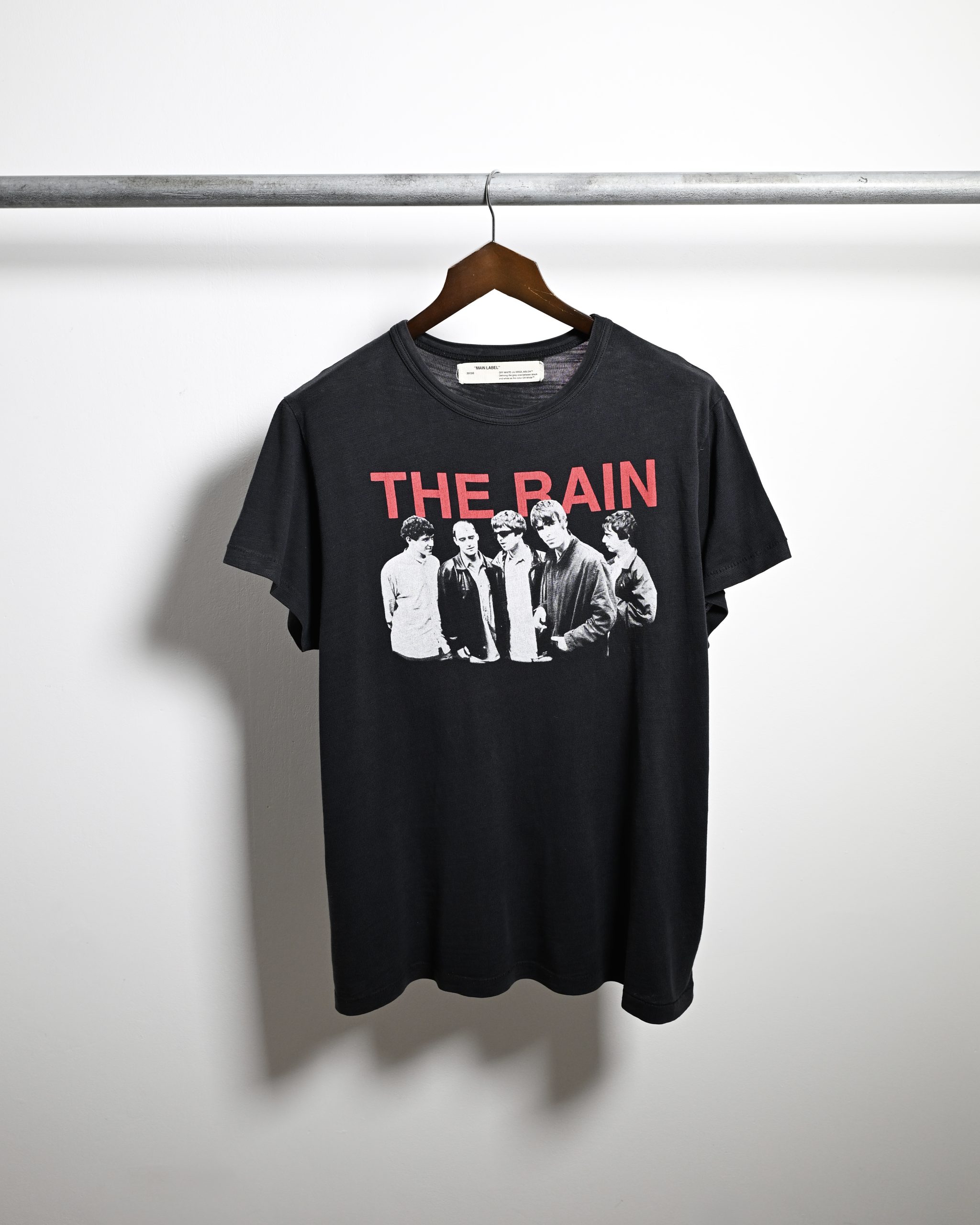 OFF-WHITE OASIS/THE RAIN GRAPHIC T-SHIRT (M/L)