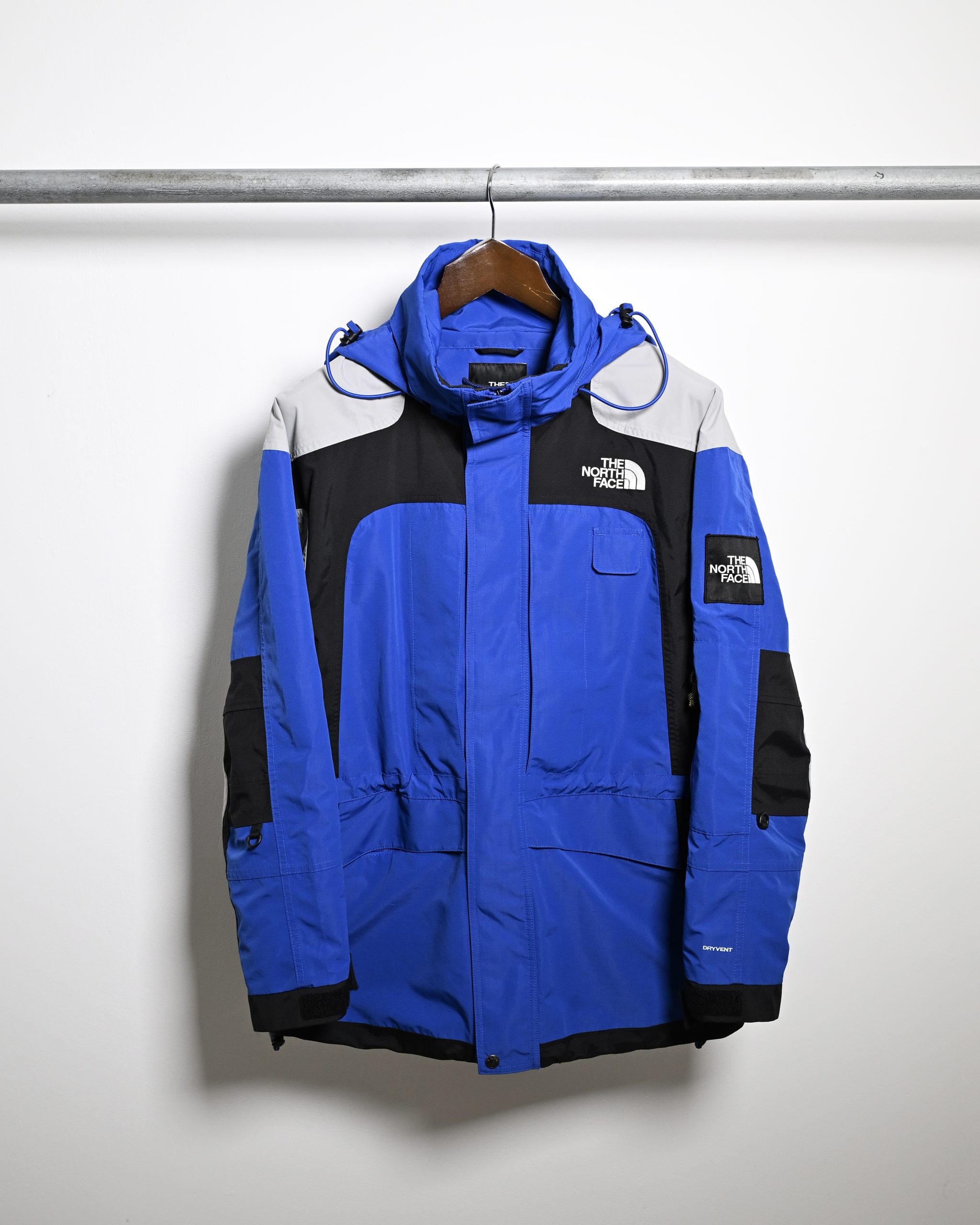 THE NORTH FACE SEARCH & RESCUE DRYVENT JACKET (L)