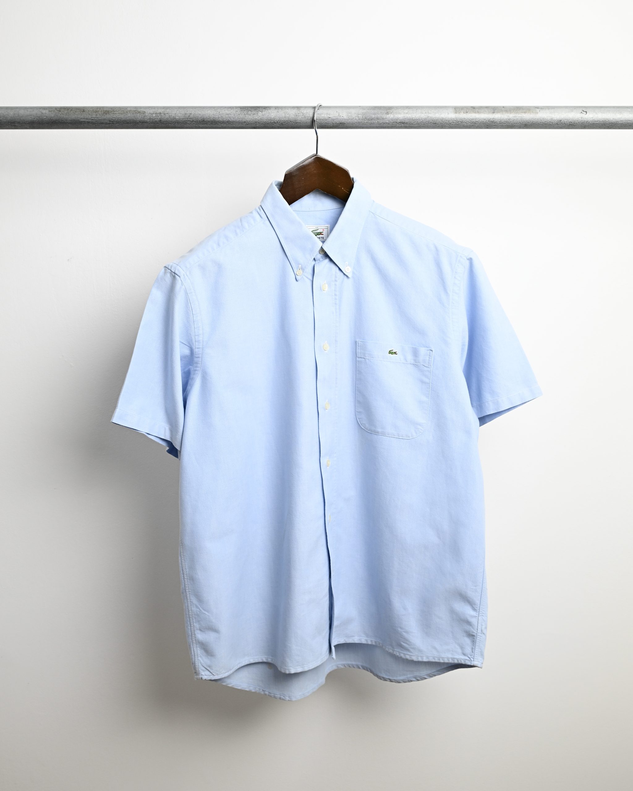 LACOSTE SHORT SLEEVE OXFORD SHIRT (XL)
